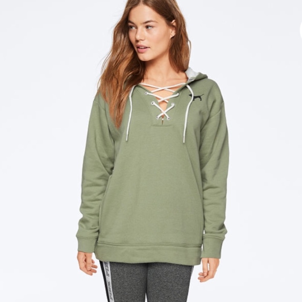 PINK Sherpa hood lace-up campus pullover